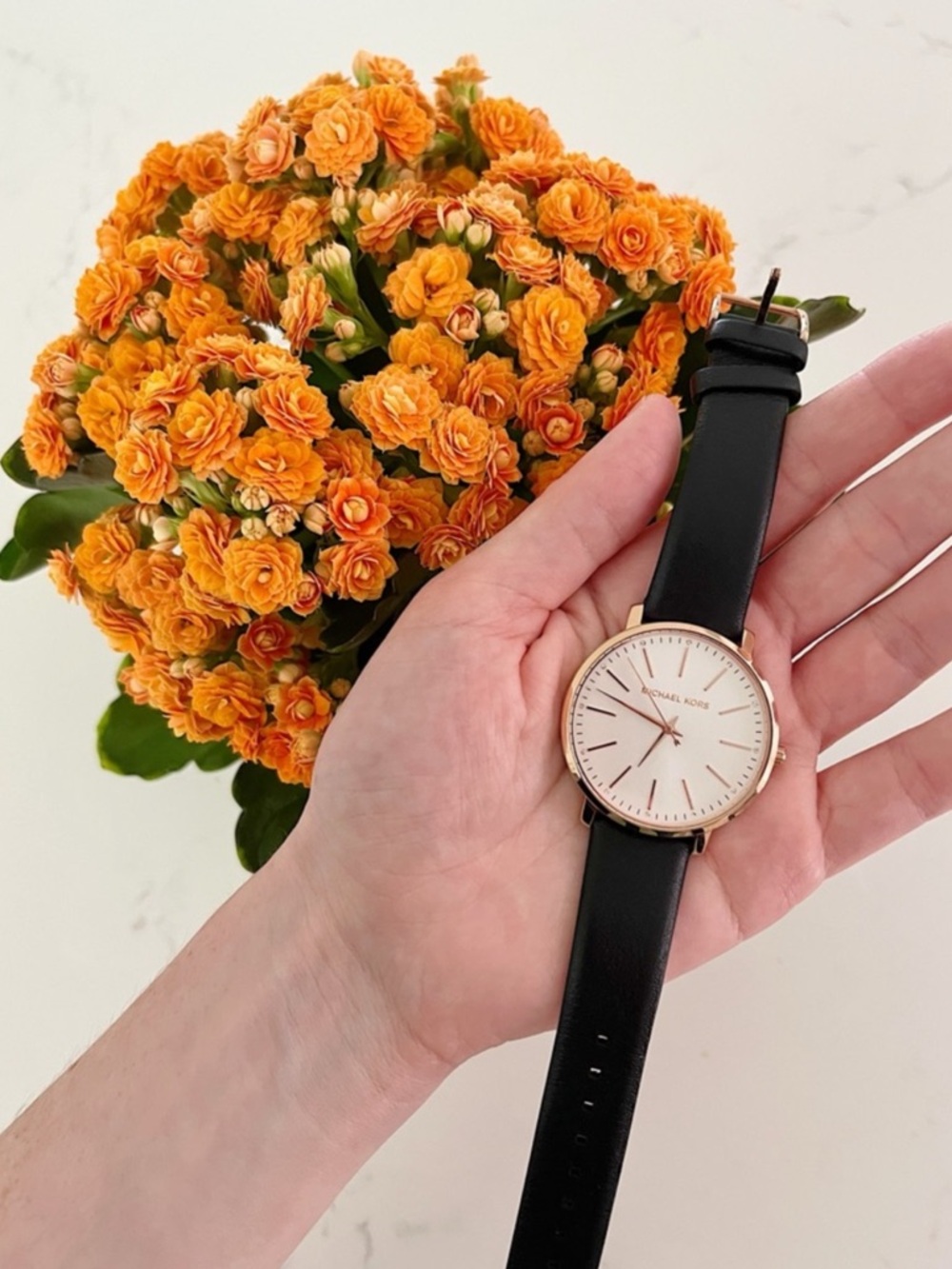 • Michael kors timeless black watch •